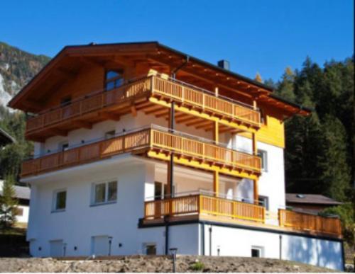 Alpenmond Appartment Halbmond Leutasch Εξωτερικό φωτογραφία